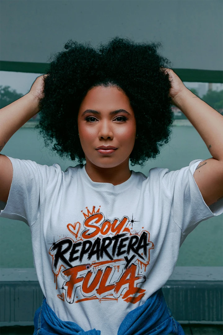 Soy Repartera Fula — Camiseta Latina